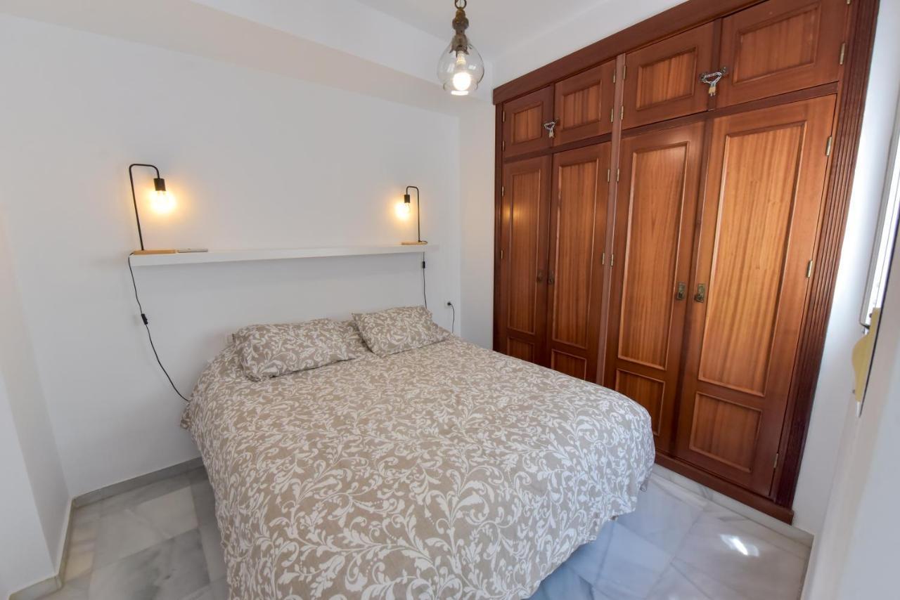 Alohamundi Pureza II Apartment Seville Exterior photo