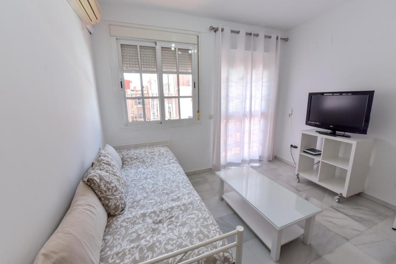 Alohamundi Pureza II Apartment Seville Exterior photo
